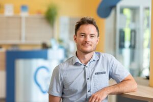 Jakob Lengauer in der Bagus Filiale Linz Urfahr