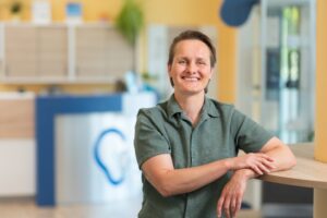 Sarah Simicek in der Bagus Filiale Linz Urfahr